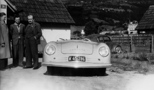 Porsche 356 auf dem alten Produktionsgelände in Gmünd. Foto: Auto-Medienportal.Net/Porsche