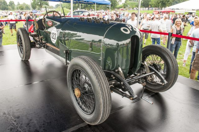 Opel-Rennwagen von 1914 mit 12,3 Litern Hubraum („Grünes Monster“) Foto: Auto-Medienportal.Net/Opel